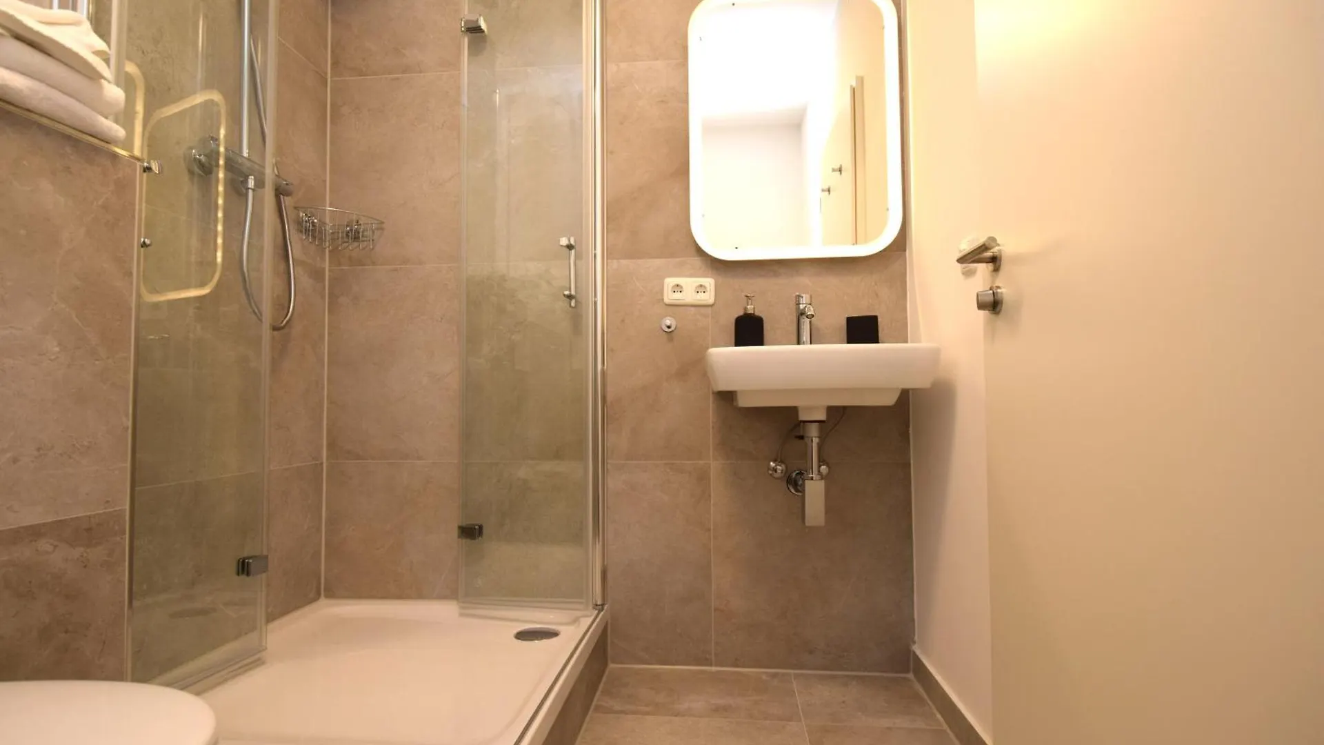 Apartment Stay With Legends Hamburg Germany